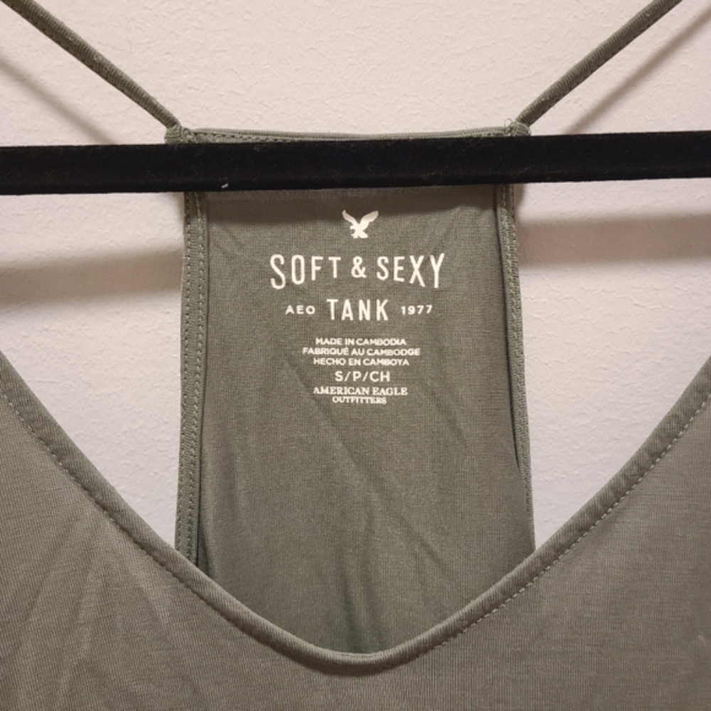 Olive/Sage Green Vneck Tank Top S American Eagle Soft & Sexy Peplum - Picture 2 of 16